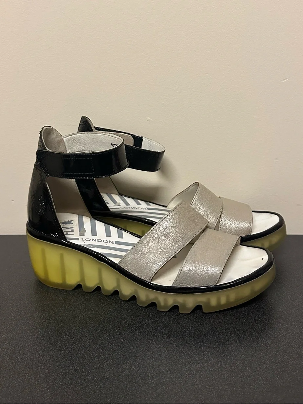 Fly London Bono Silver Leather Wedge Sandals Women’s 42 / US 11 Strappy Shoes